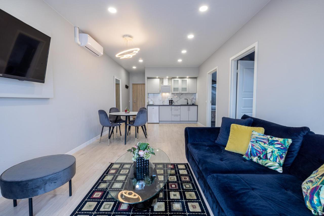 Dharma Stay Apartamentai Su Terasa Ir Vaizdu I Miesta Тельшяй Экстерьер фото