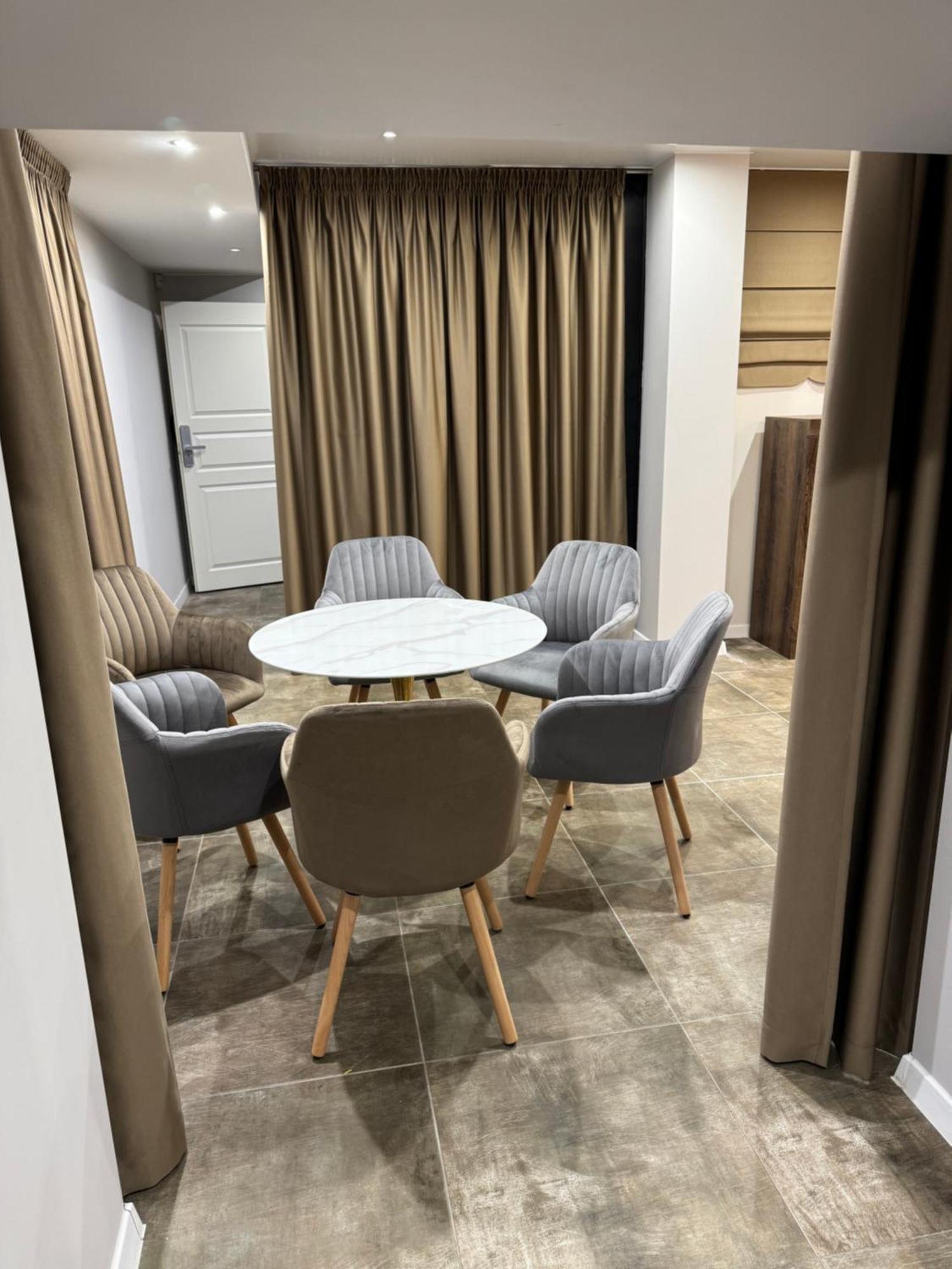 Dharma Stay Apartamentai Su Terasa Ir Vaizdu I Miesta Тельшяй Экстерьер фото